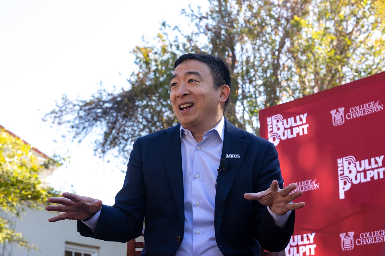 On November 22, 2019 Andrew Yang visited Charleston, SC for the Bully Pulpit series hosted by the College of Charleston.