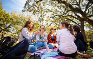 College of Charleston Spring Break Send-Off